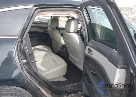 2013 Cadillac Srx Standard z USA, uszkodzony, nr VIN 3GYFNAE3XDS621694